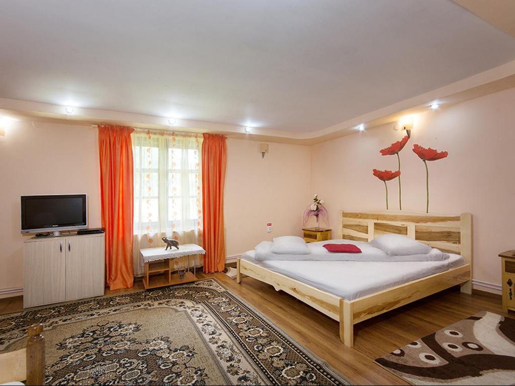Pensiunea Bobu Hotel Izvoru Muntelui Ngoại thất bức ảnh