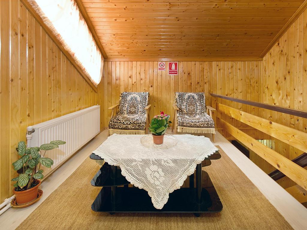 Pensiunea Bobu Hotel Izvoru Muntelui Ngoại thất bức ảnh